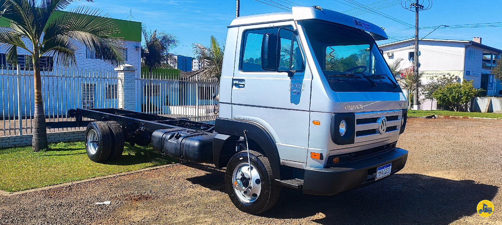 CAMINHAO VOLKSWAGEN VW 8150 Chassis 3/4 4x2 Perin Veículos SARANDI RIO GRANDE DO SUL RS